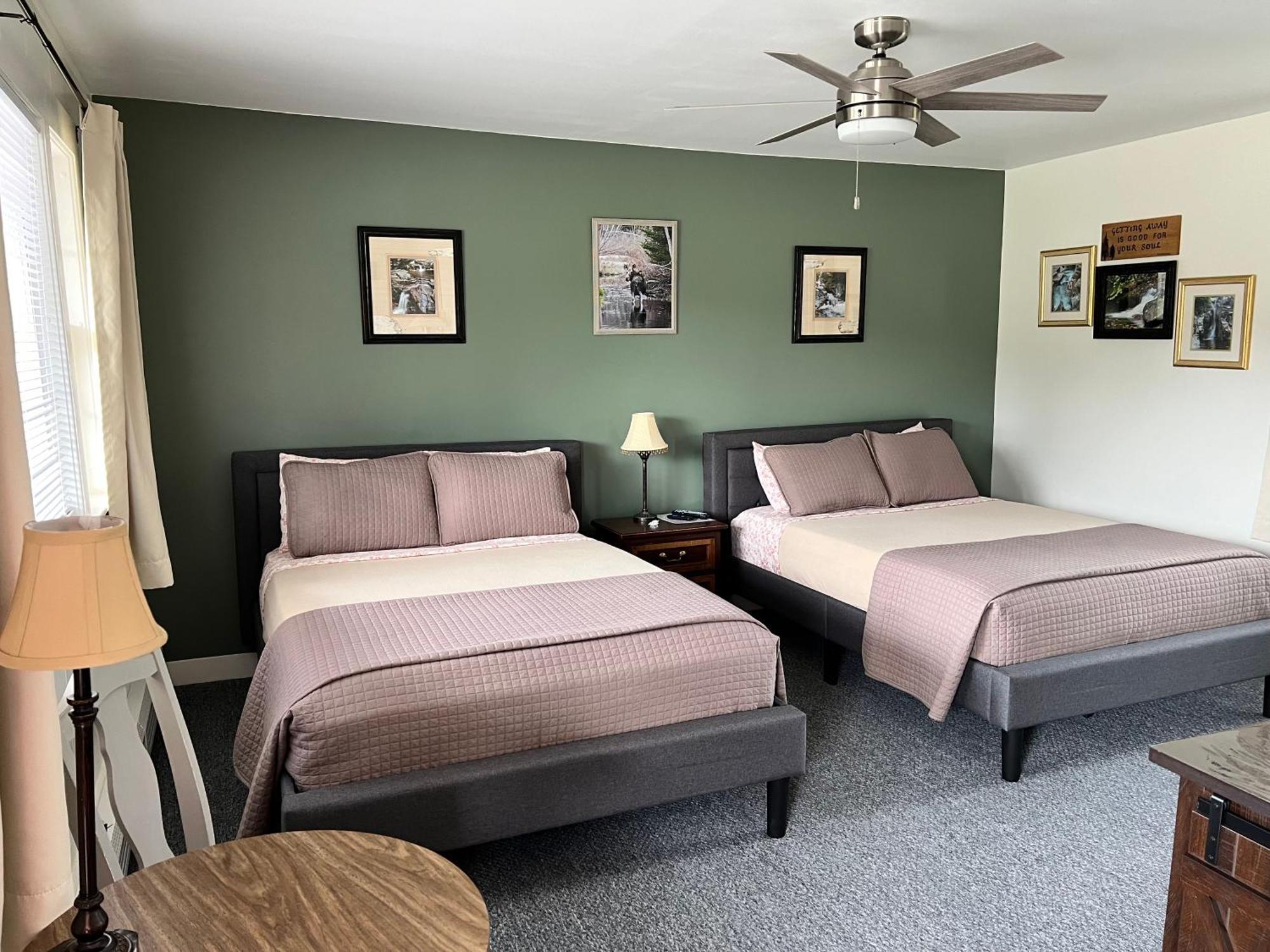 Profile Deluxe Motel Twin Mountain 外观 照片